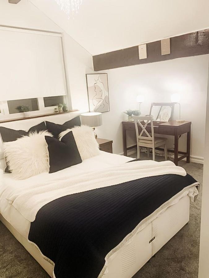 Amaso - Stylish & Cosy 1 Bedroom Flat Apartment Torquay