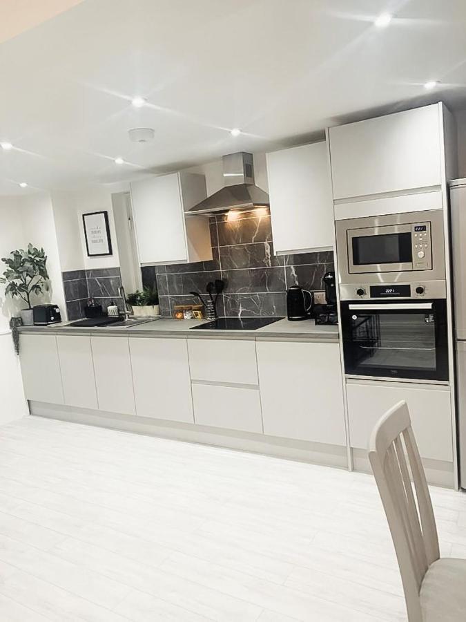 Amaso - Stylish & Cosy 1 Bedroom Flat Apartment