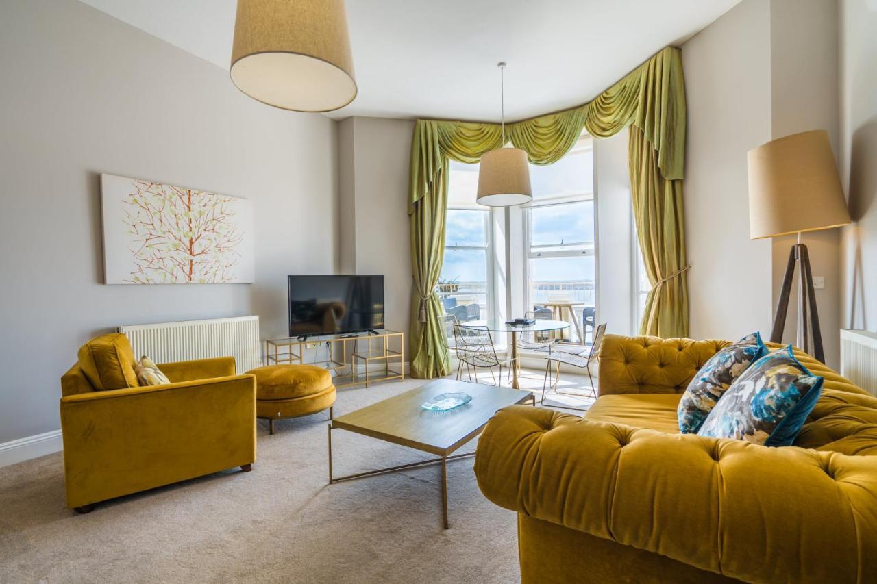Astor House * Torquay