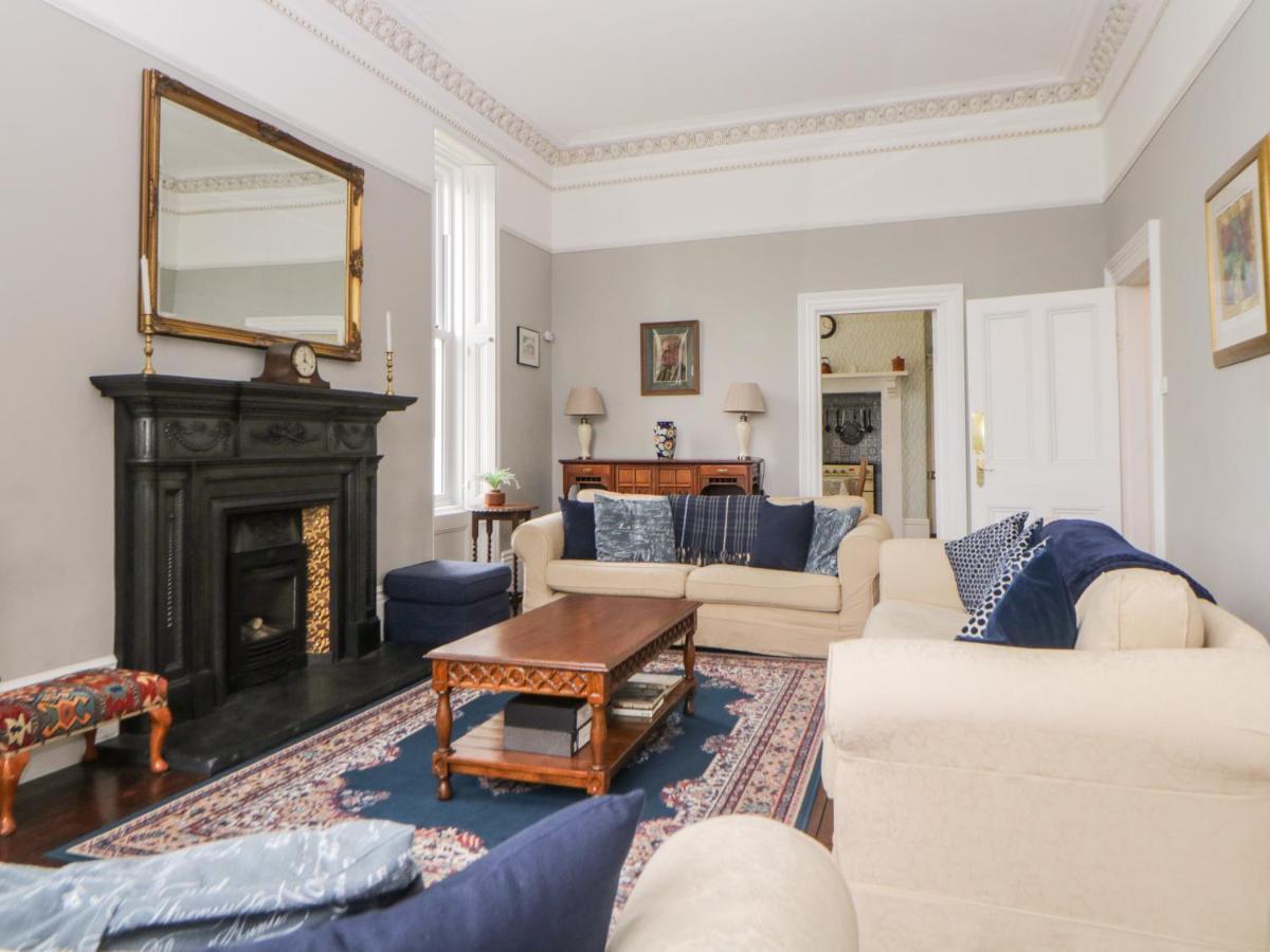Holiday home Holcombe House *