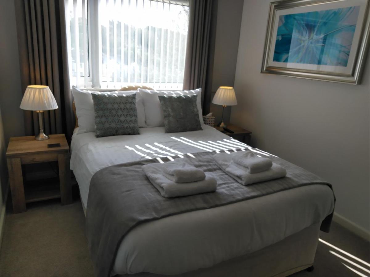 Barclay Court Guest house 4*
