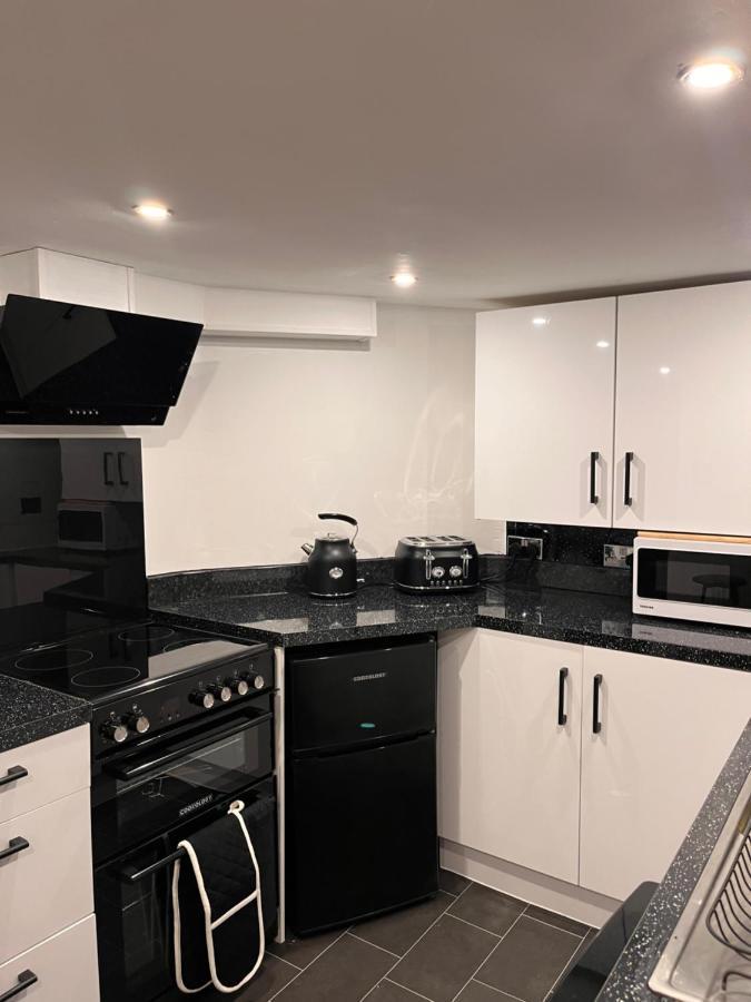 Sandy Toes : Relaxing Contemporary Victorian 10 Mins To Beach Apartment *