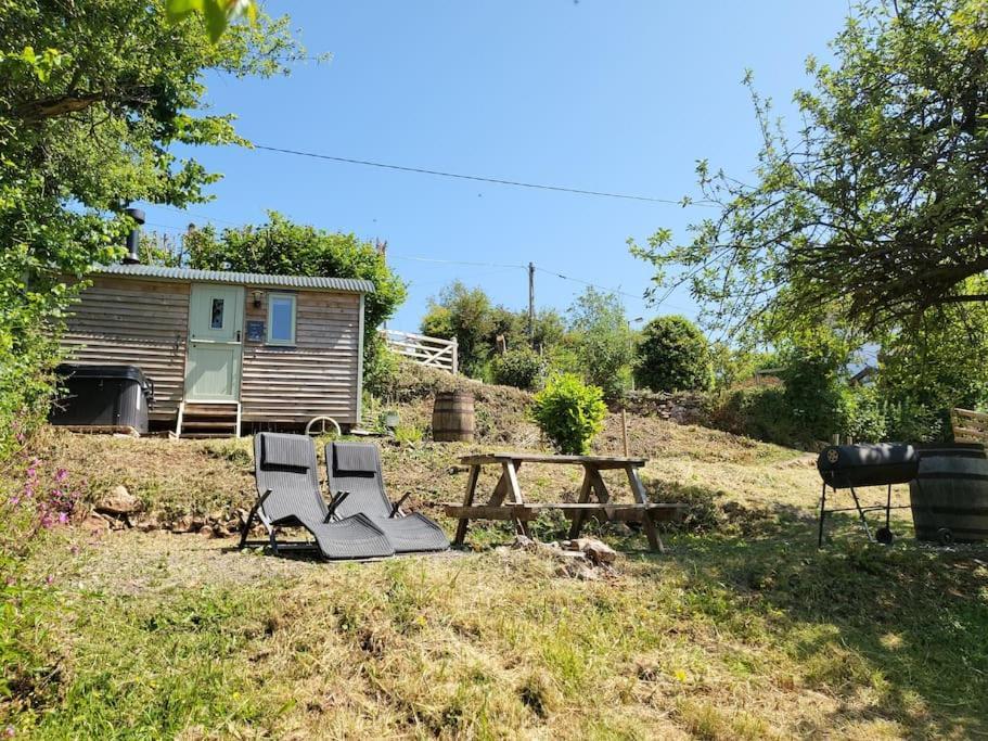 Apartment Apple Hut