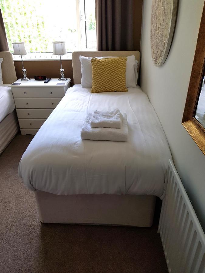 Barclay Court 4*