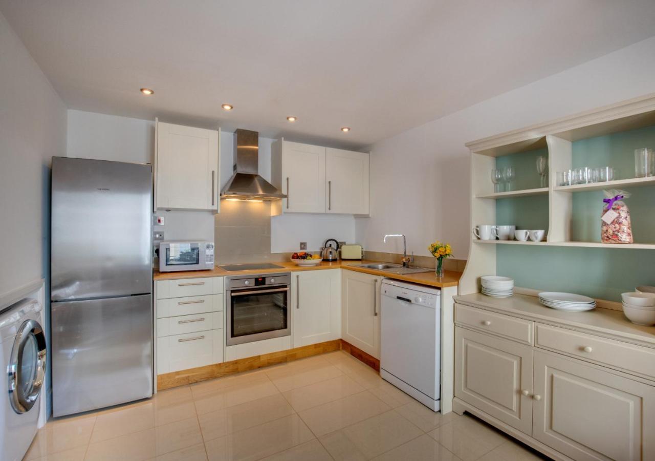 Rutland Wellswood Mews Torquay