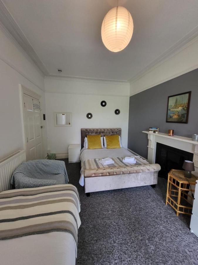 Aremo 1 Guest house *