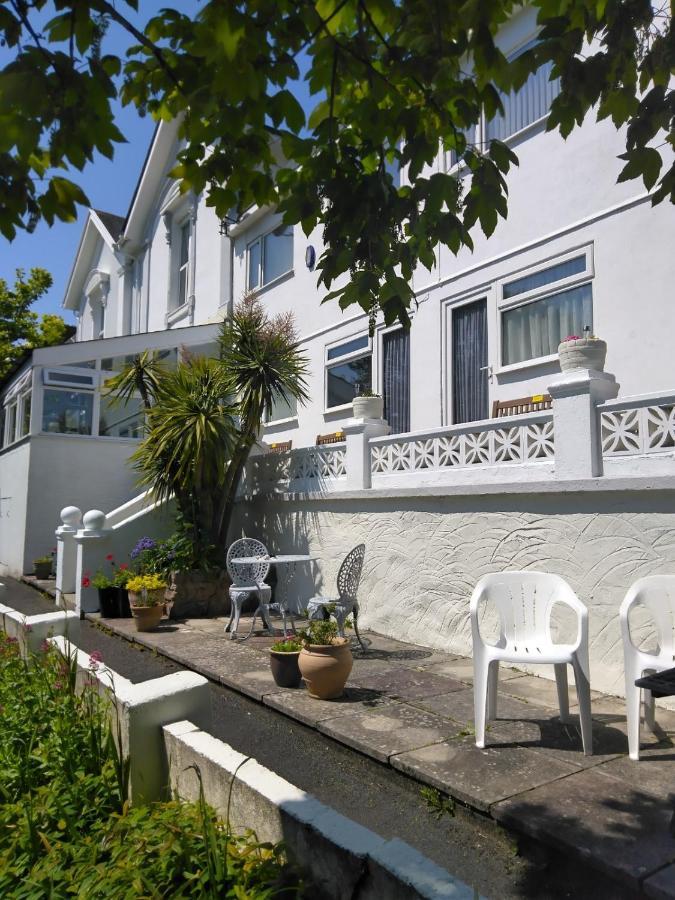 Barclay Court Guest house 4*