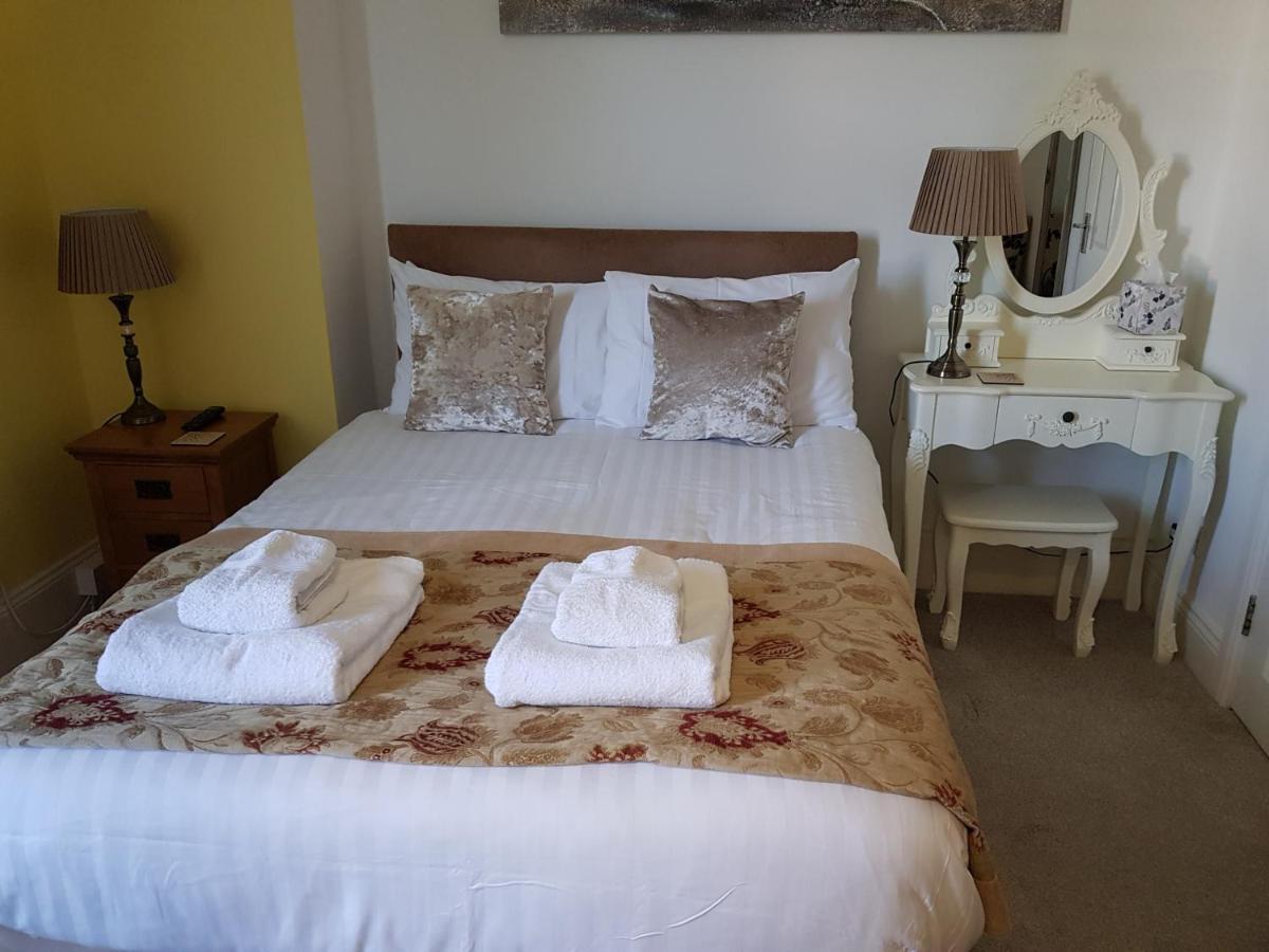 Barclay Court Guest house