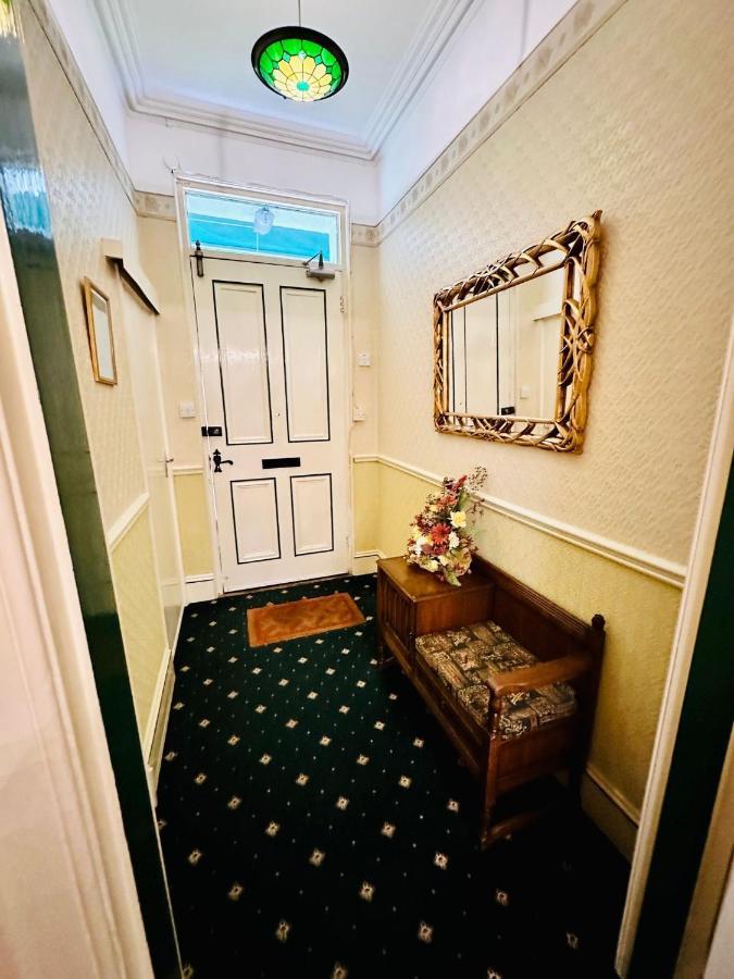 Holiday home Perfect For Large Groups! Torquay
