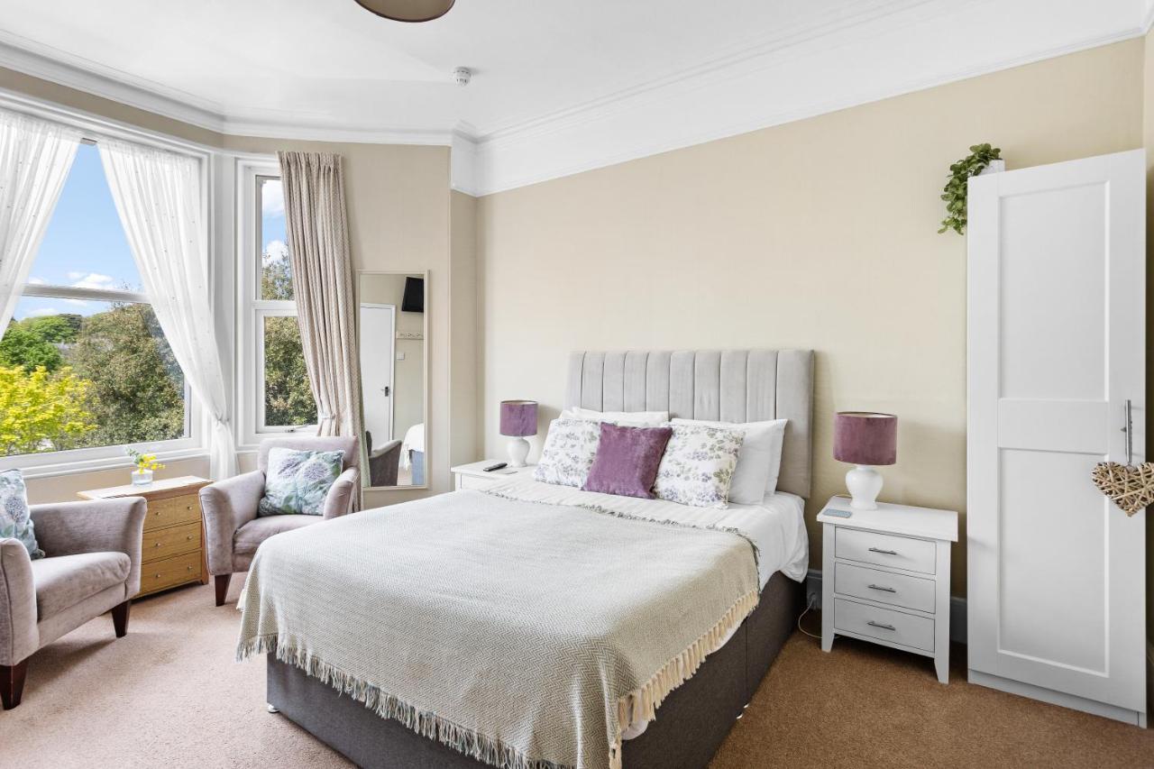 Bed & Breakfast The Netley 4*