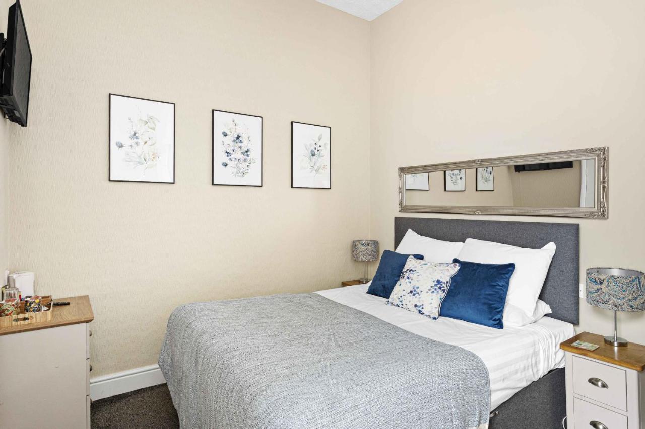 The Netley Bed & Breakfast Torquay