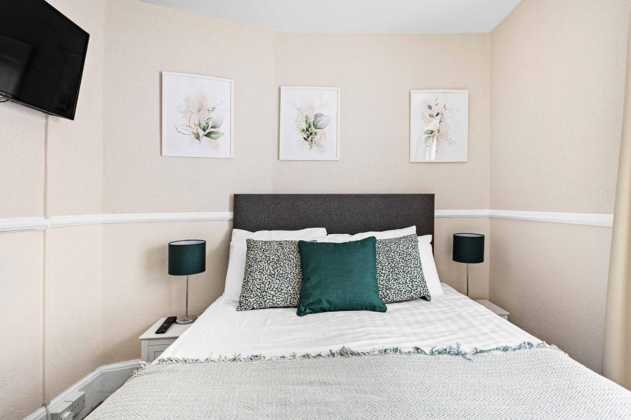 The Netley Bed & Breakfast 4*