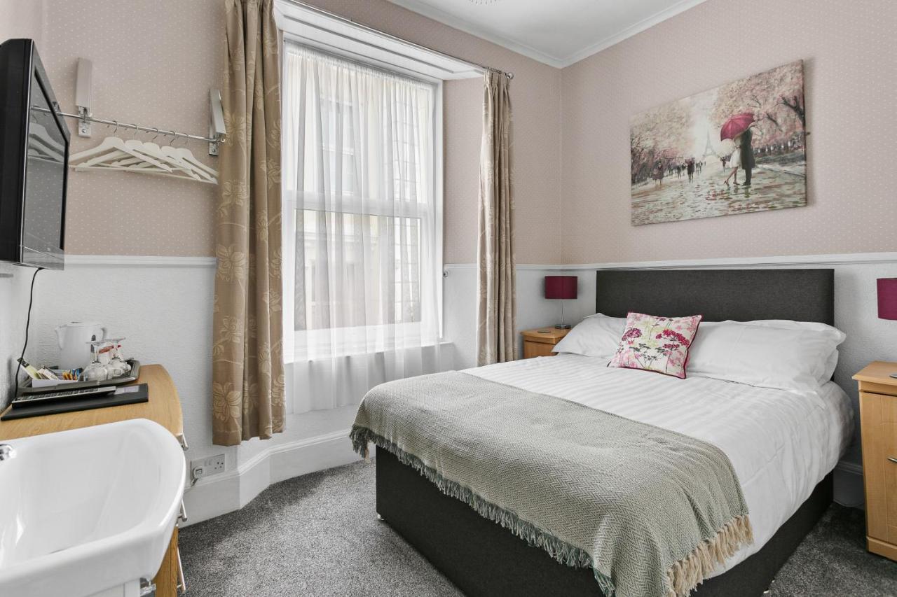 The Netley Bed & Breakfast Torquay