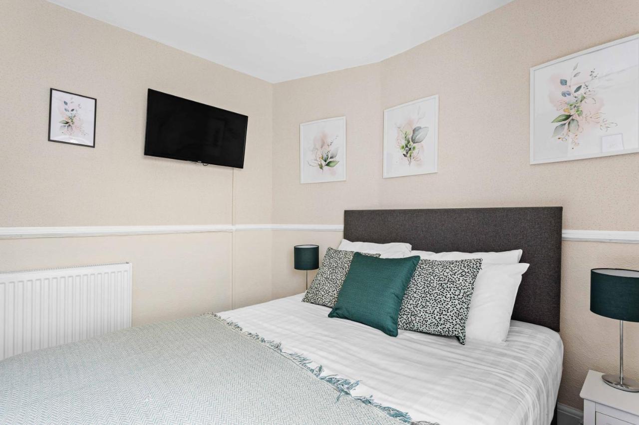 The Netley Bed & Breakfast Torquay