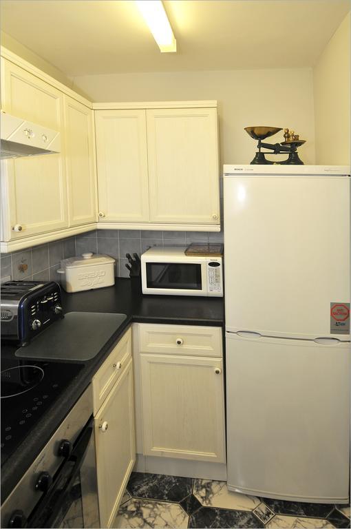 Delamere Court Aparthotel 4*