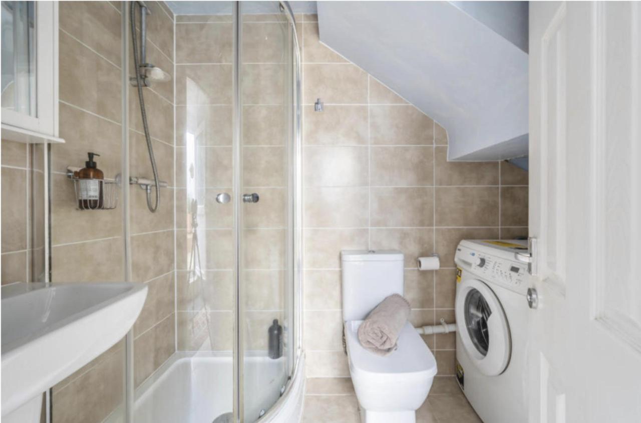 Cottage, A Stroll From The Seafront * Torquay