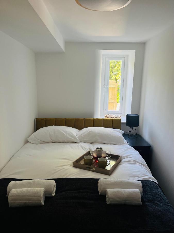 Chelston Grange Near The With Private Garden & Parking *