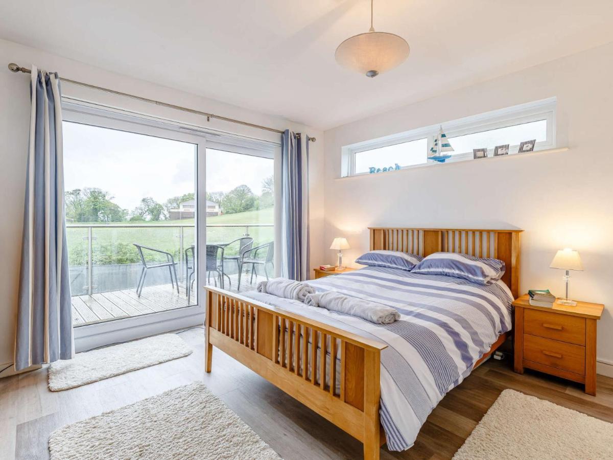 3 Bed In 82959 Holiday home *