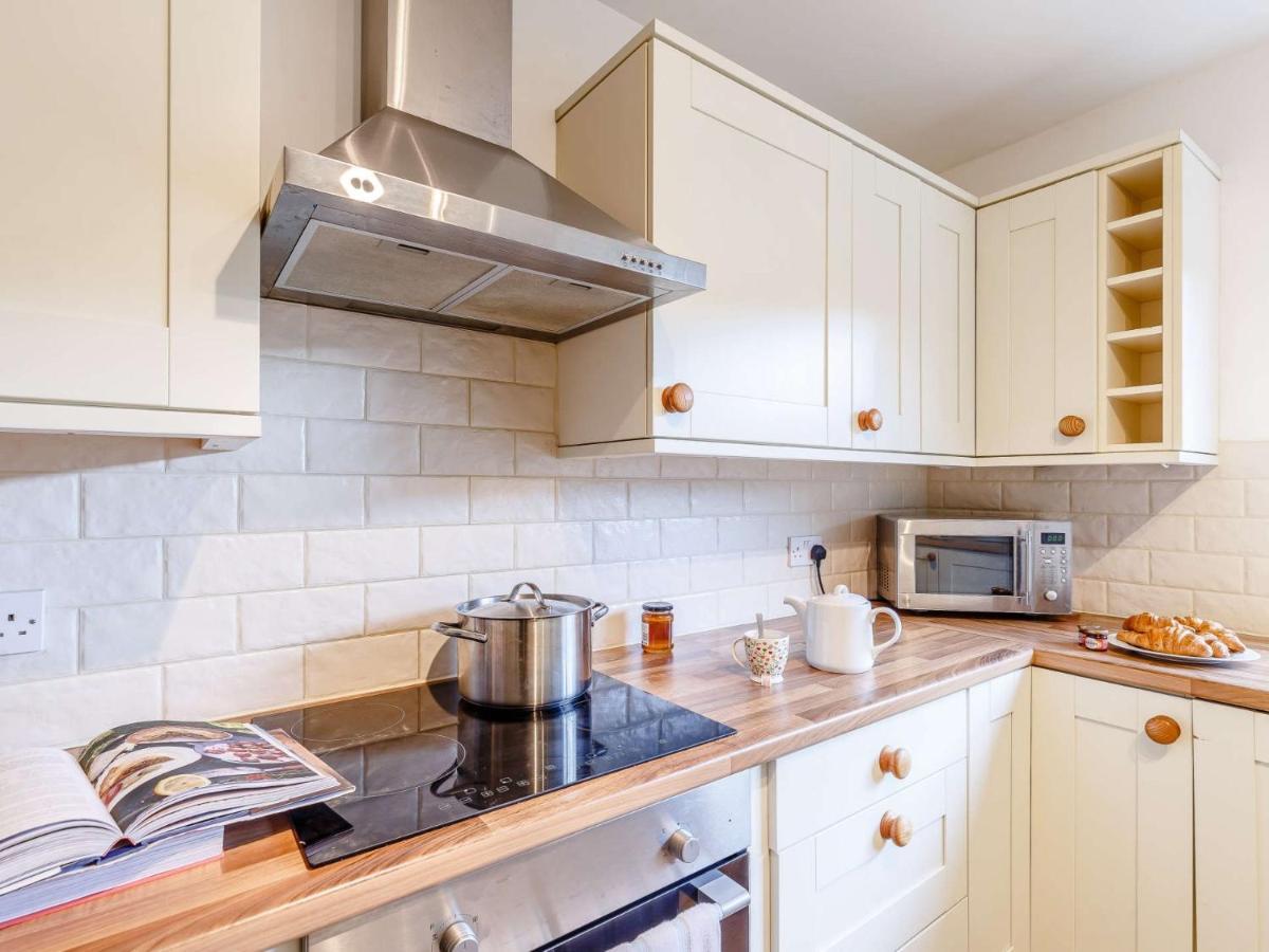 3 Bed In 82959 Holiday home