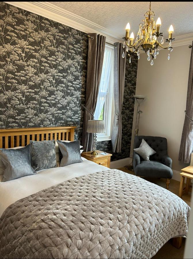Elmdene 5* Torquay