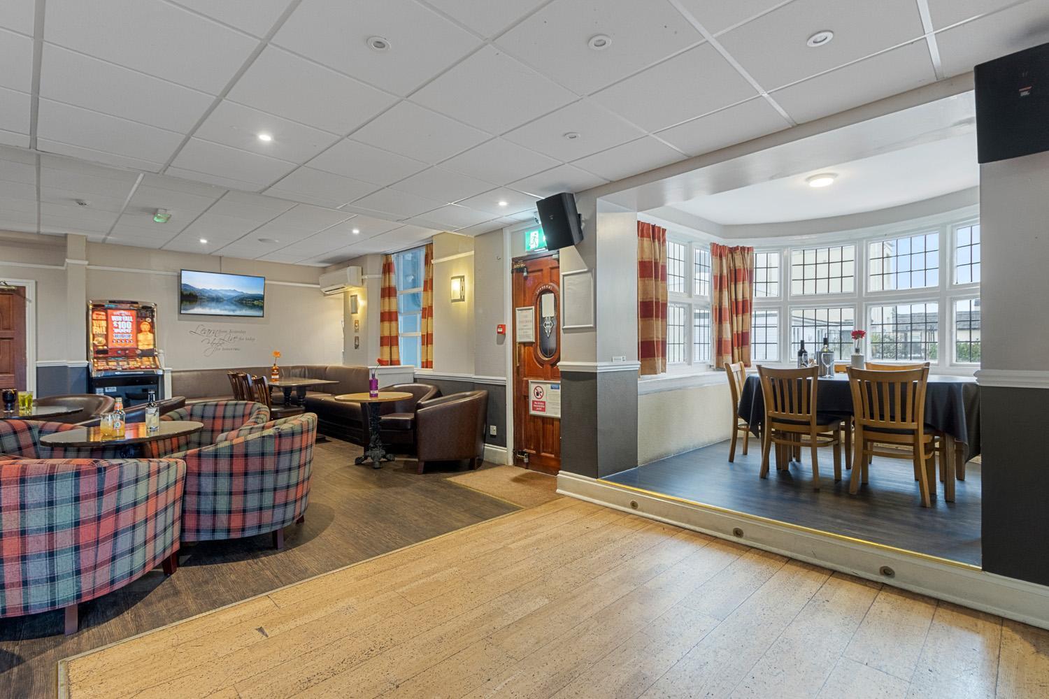 Babbacombe Royal And Carvery Hotel 2*