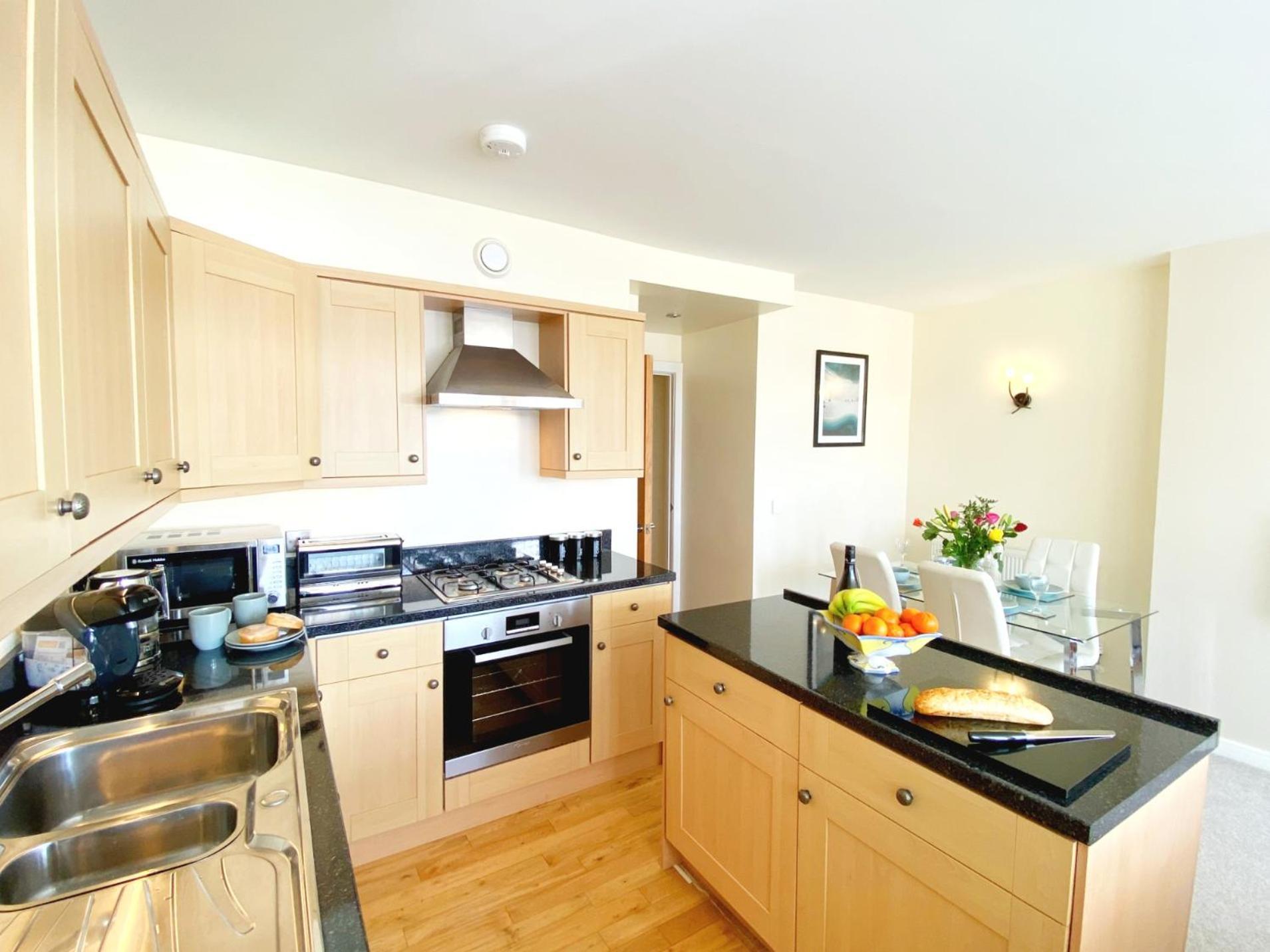 Sea View Apartment, 7 Ellington Court *