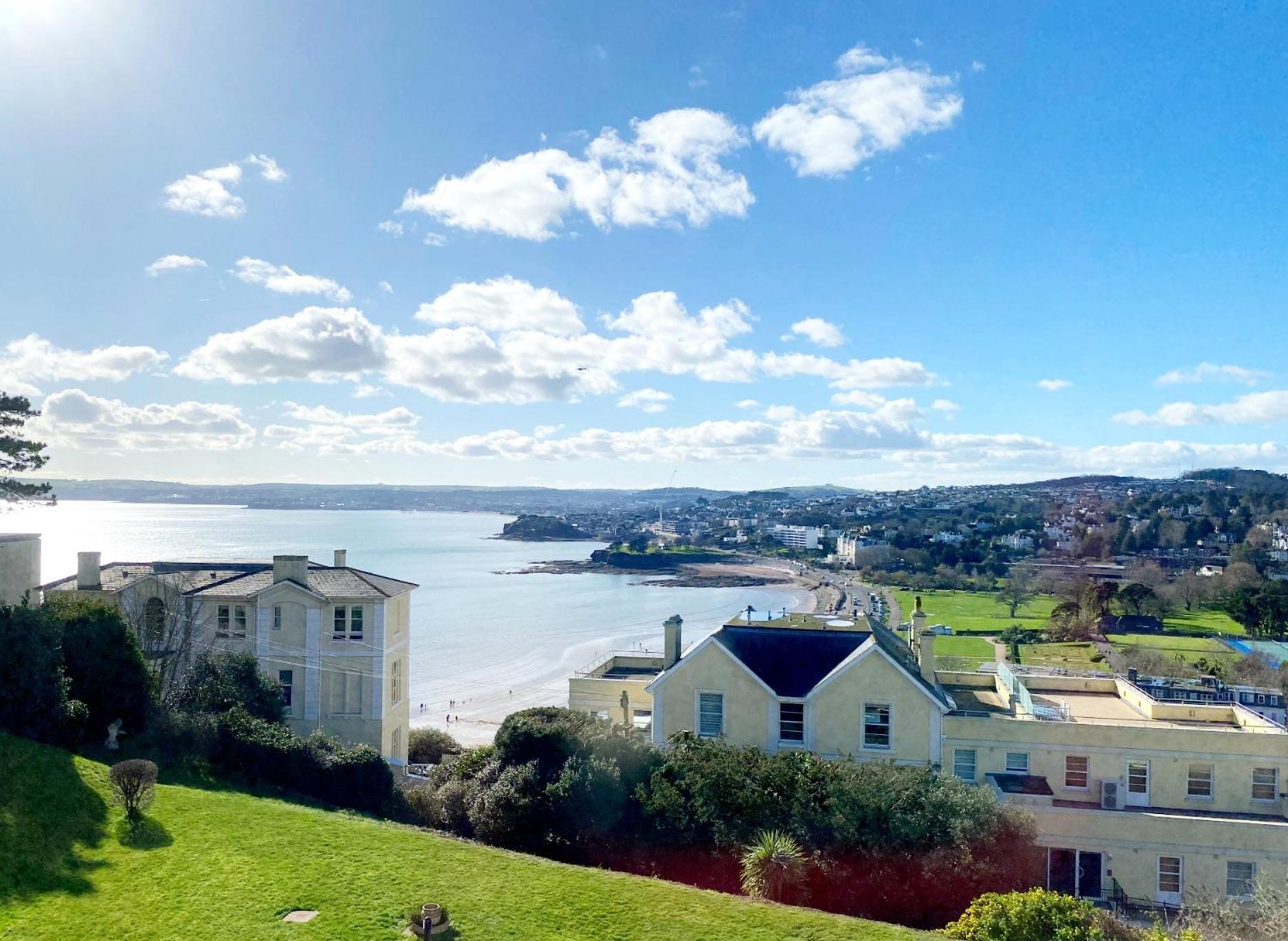 Apartment Sea View Apartment, 7 Ellington Court *