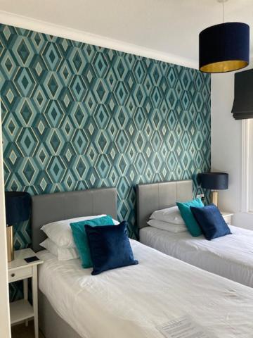 The Sandpiper Hotel