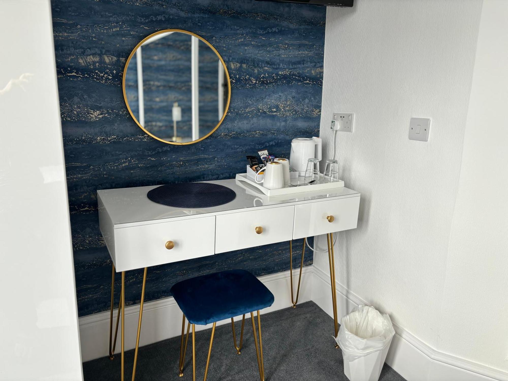 The Sandpiper Hotel Torquay