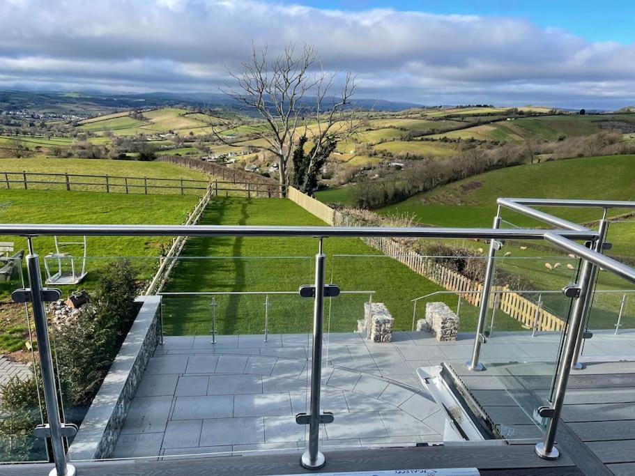 Dog Friendly, Roof Hot Tub, Panoramic Views. * Torquay