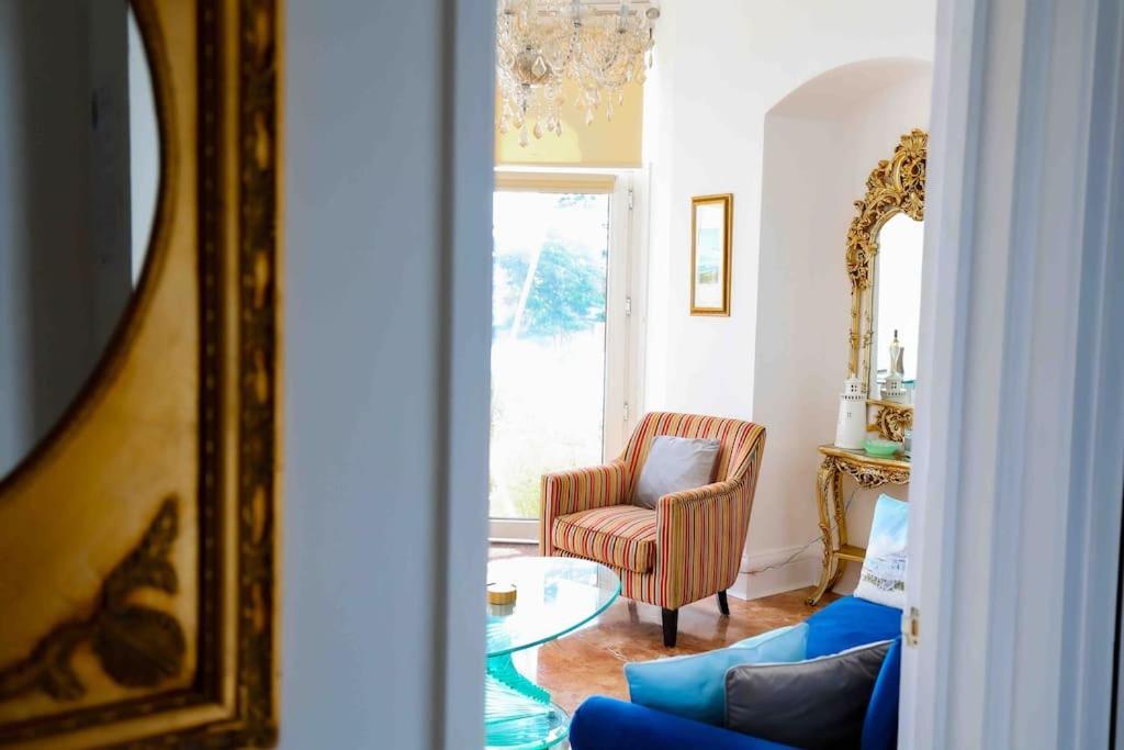 Luxury Riviera View Waterside Apartment Torquay