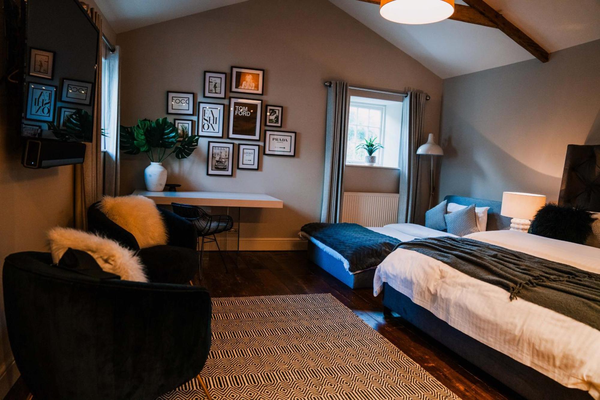 St Anne's Manor - Luxury With Hot Tub *
