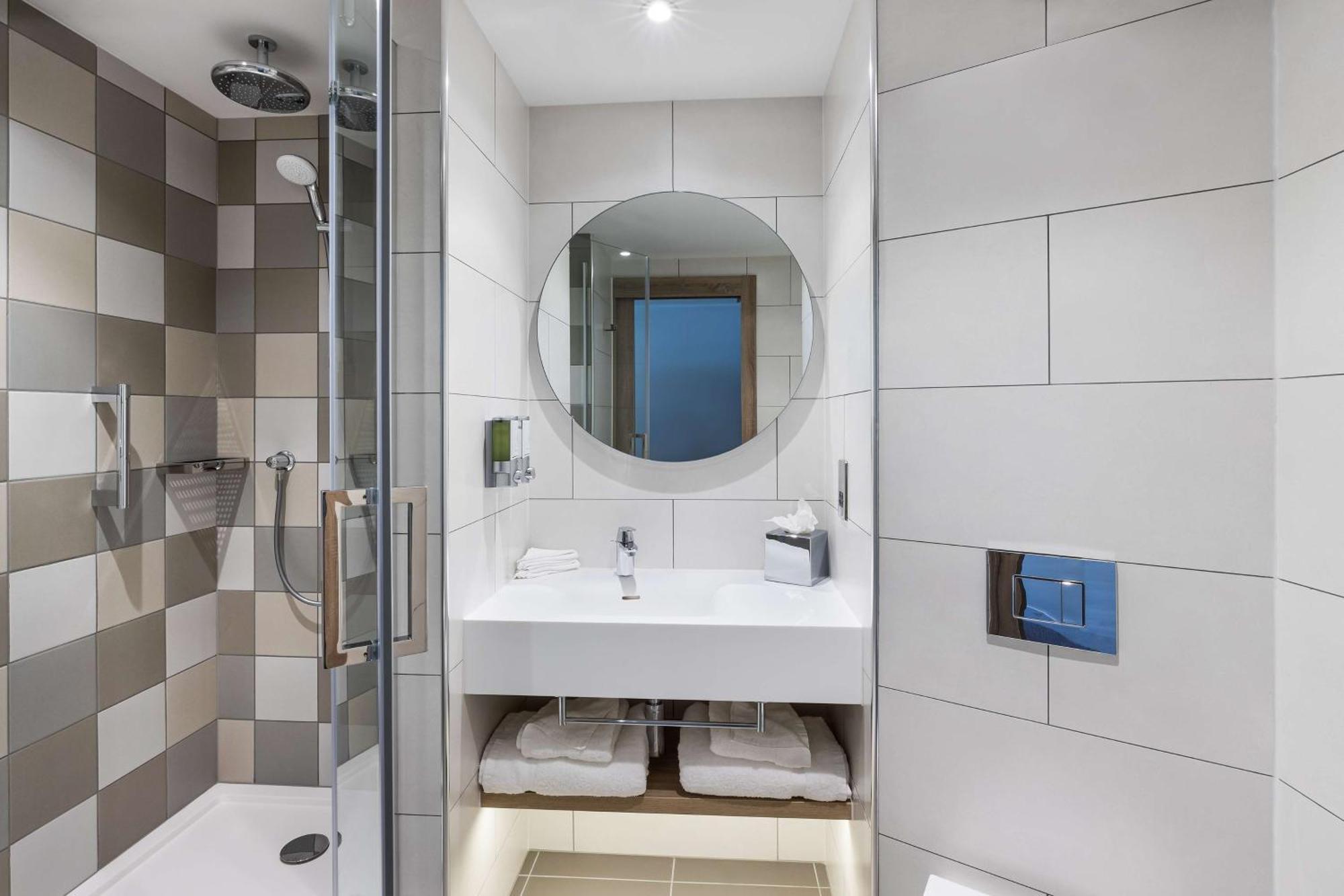 Hotel Hampton By Hilton Torquay