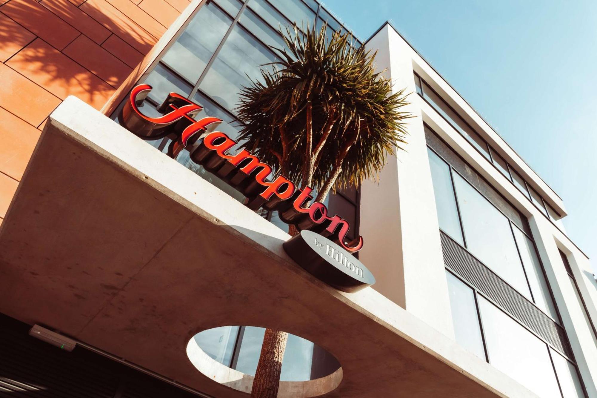 Hampton By Hilton