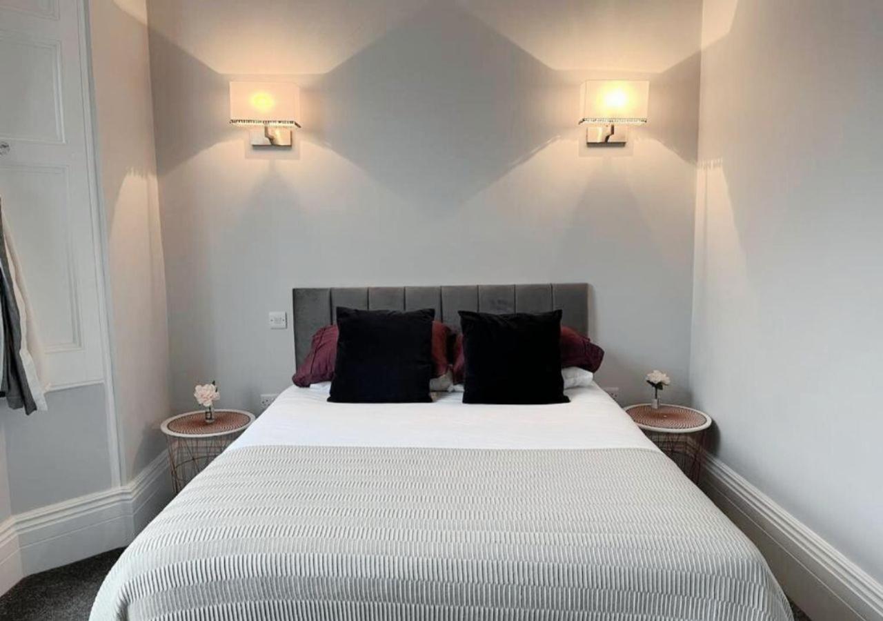 3 Sheets To The Wind, Boutique Holiday In Apartment *