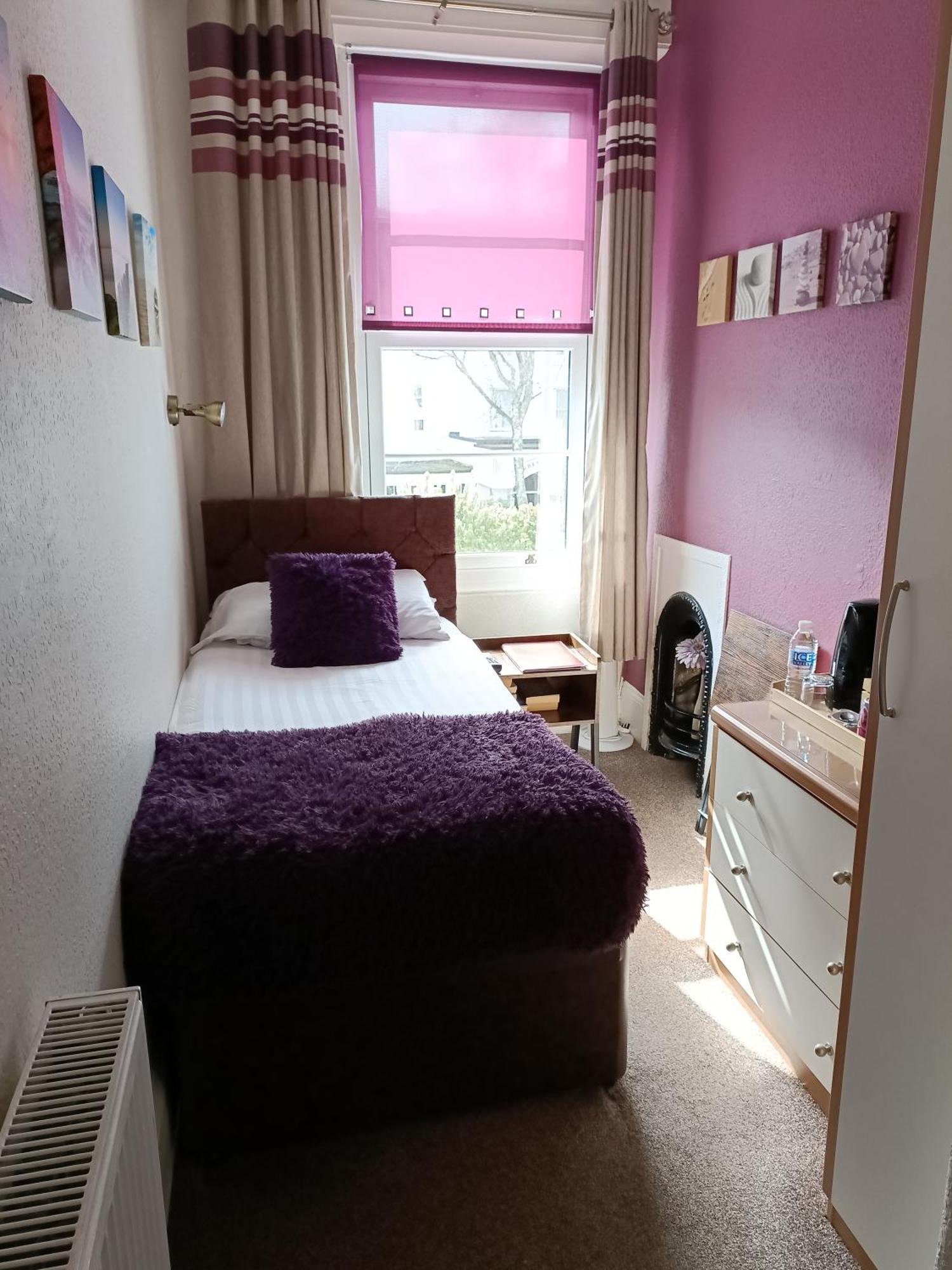 Lawnswood 4* Torquay