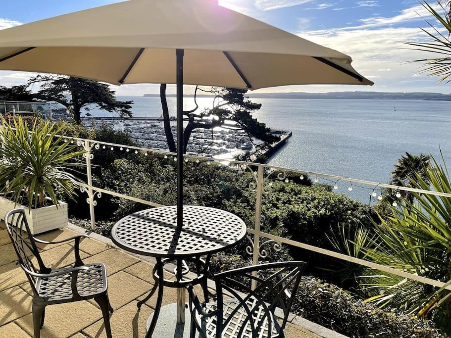 Apartment 180° Water View - Simply Amazing *