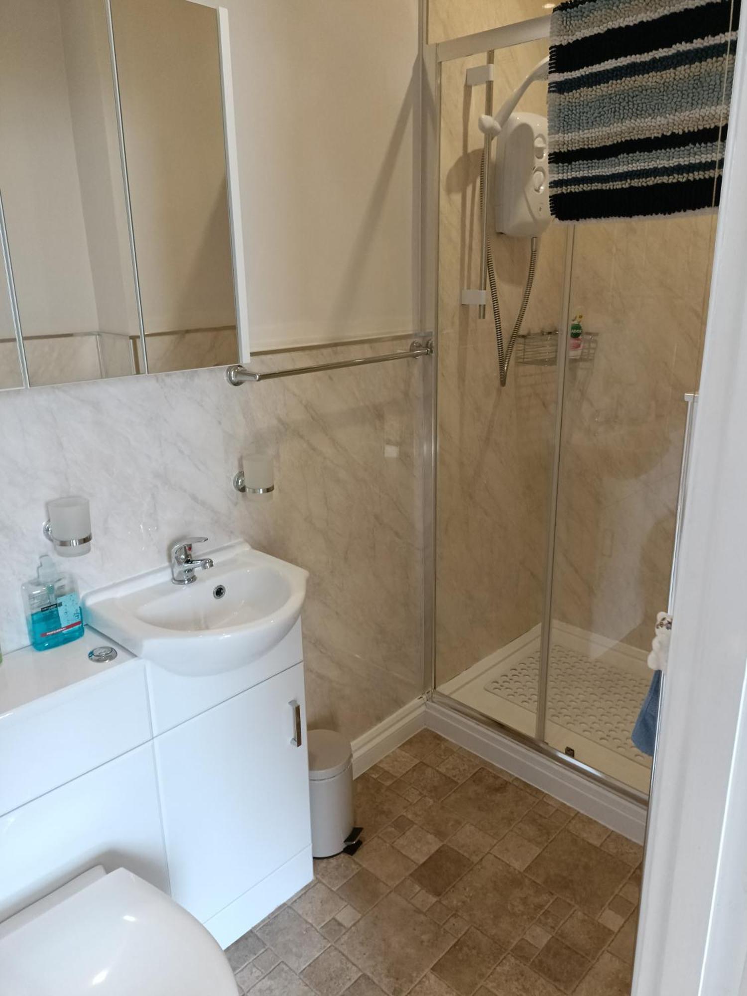 Guest house Lawnswood 4*