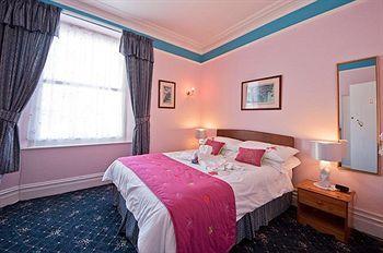 Babbacombe Bay House Bed & Breakfast