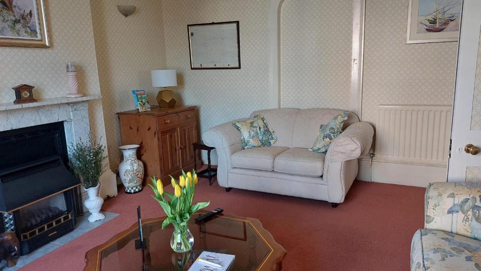 Guest house Ashleigh House