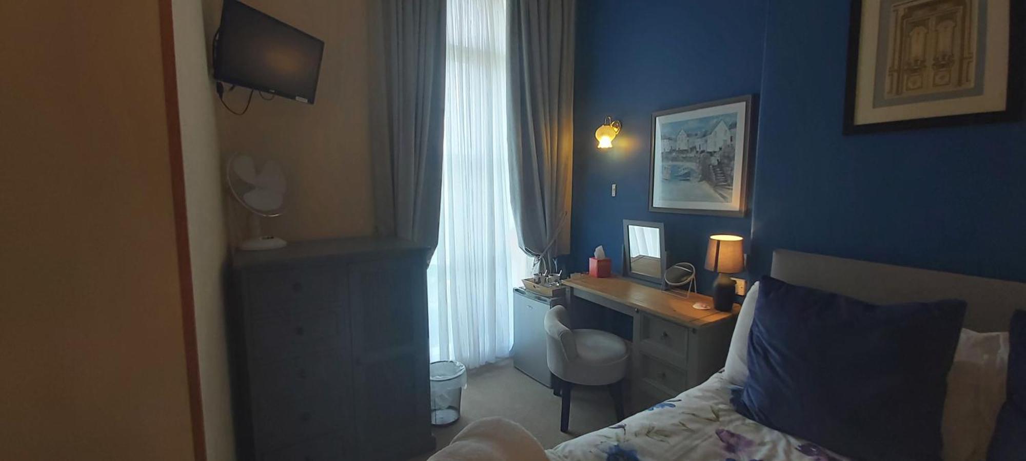 Cranborne Guest Exclusively For Adults Torquay