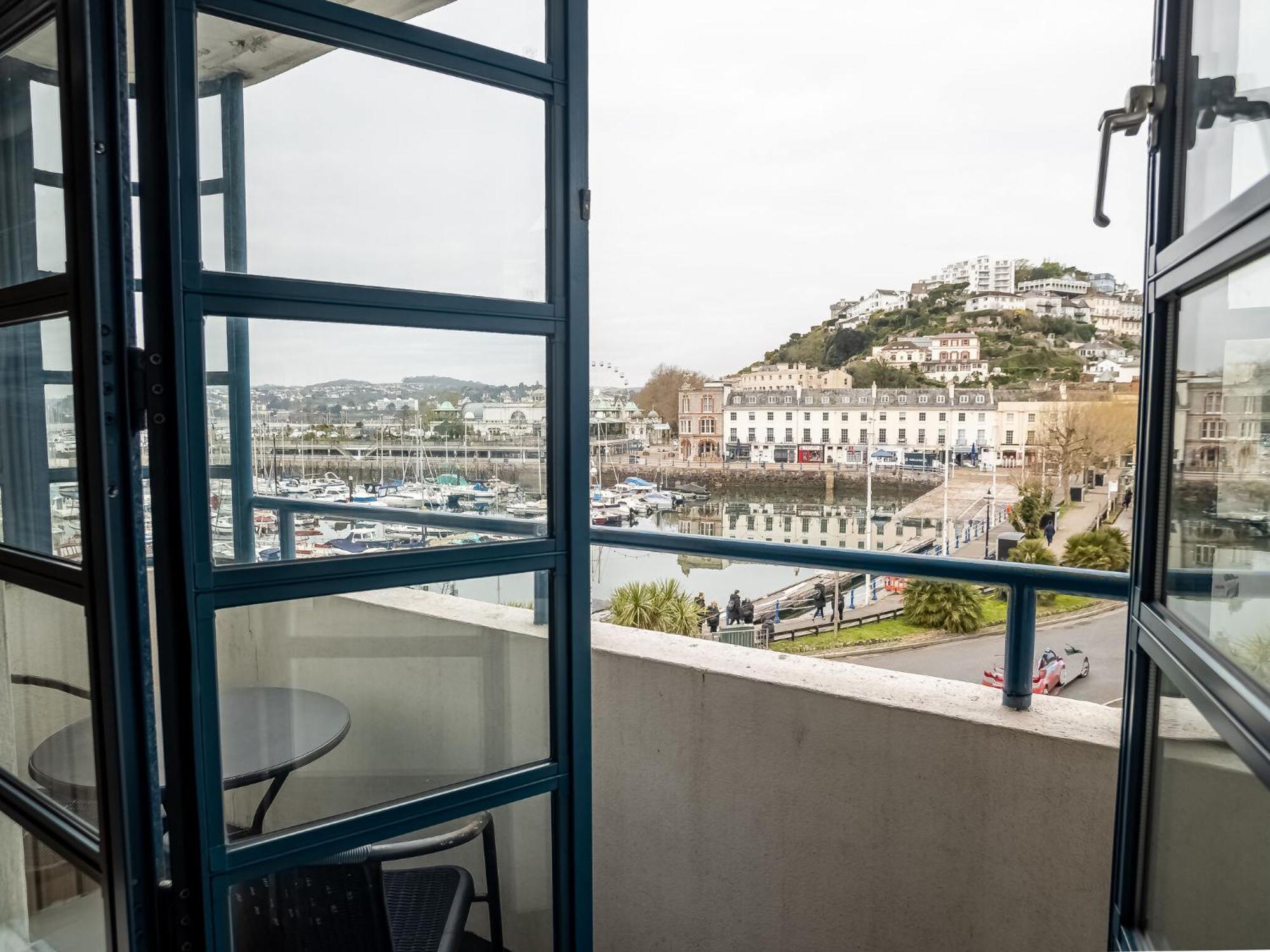 2br Harbor View Near Babbacoombe Selfcheck-in *