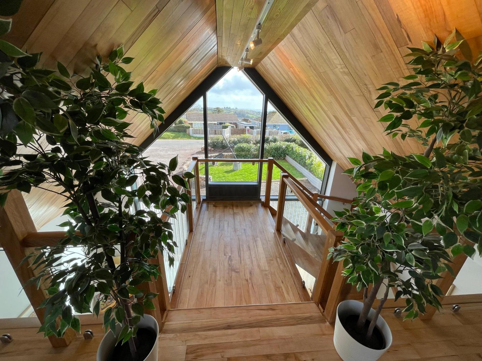 Dog Friendly, Roof Hot Tub, Panoramic Views. Holiday home *