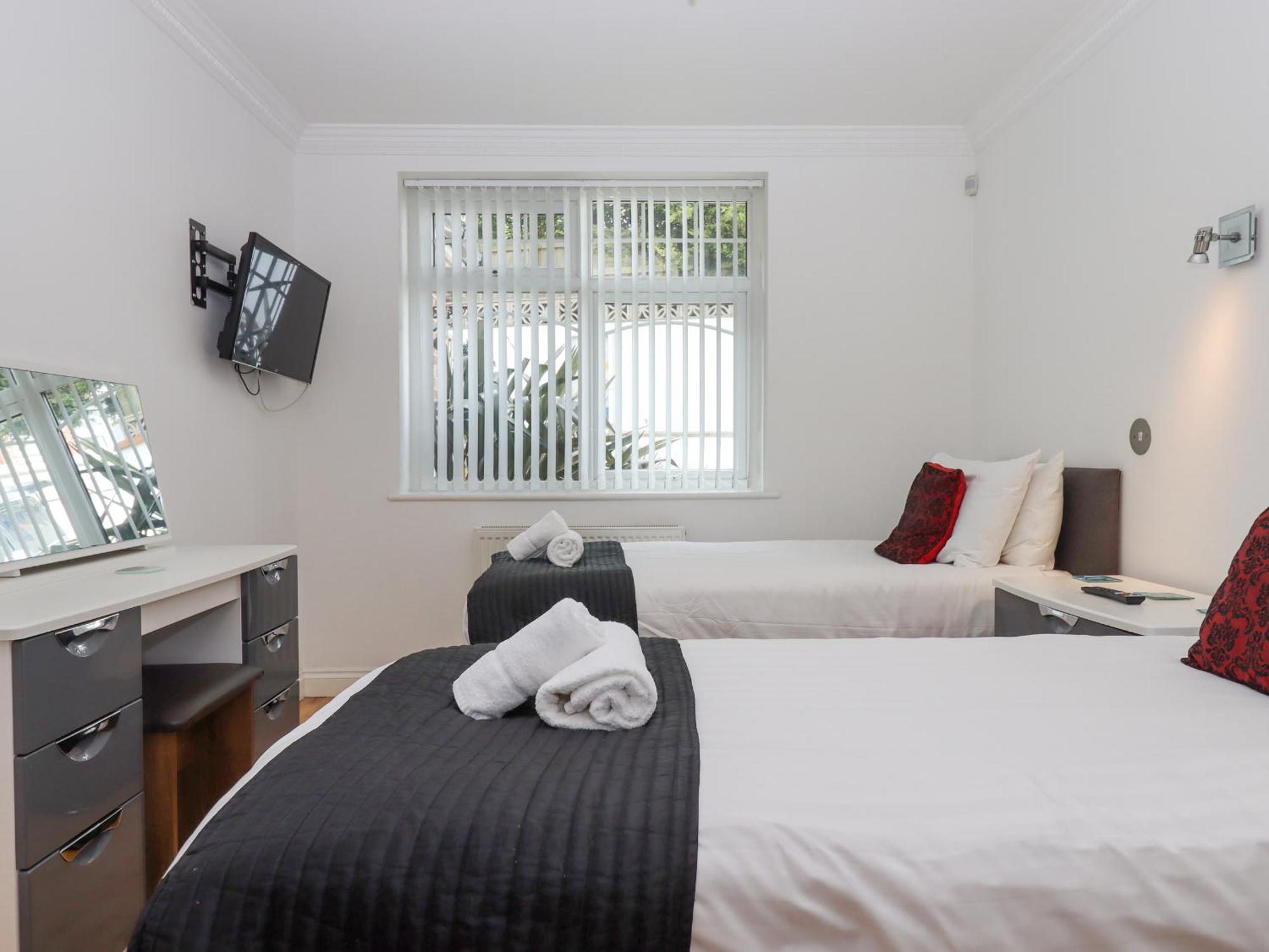 Apartment Flat 2 Channel View Torquay