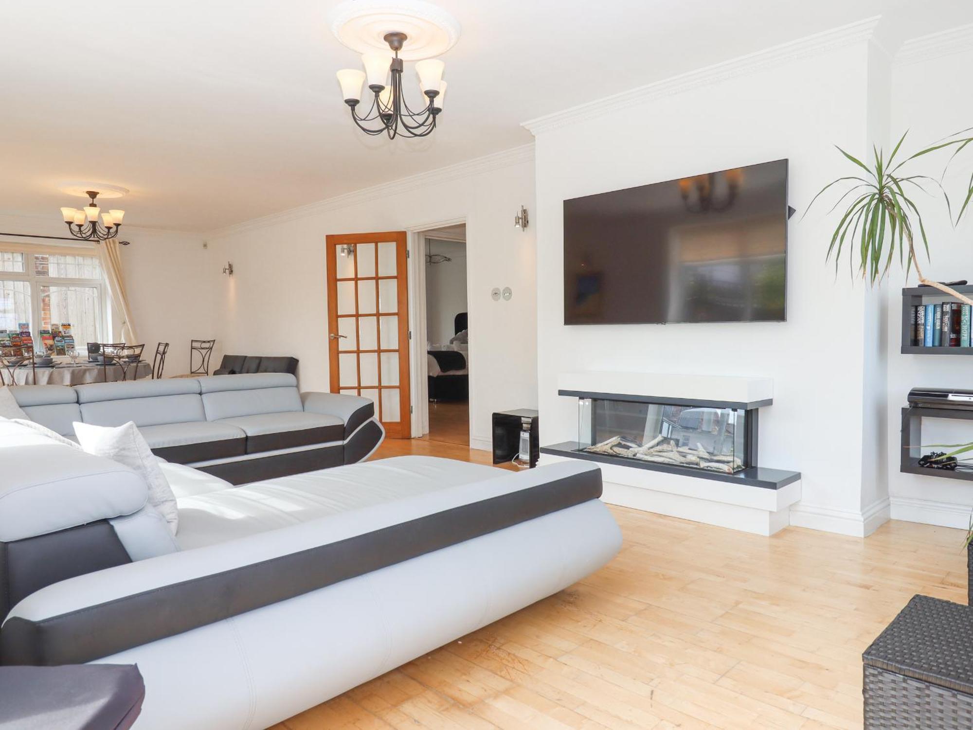 Flat 2 Channel View Torquay