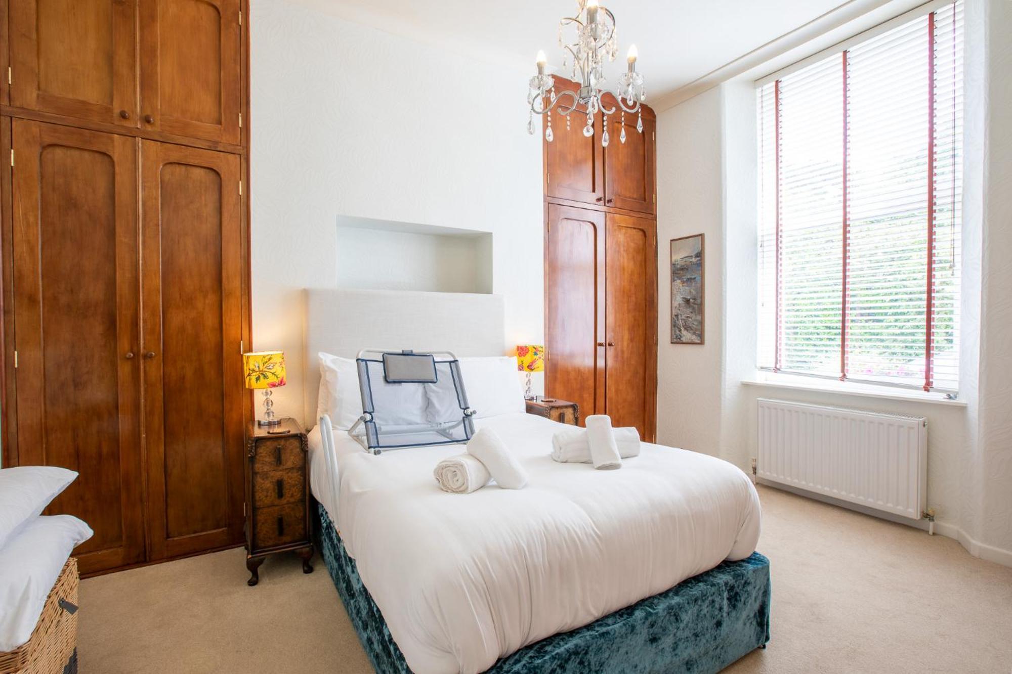 Apartment Stunning In Victorian With Garden Torquay