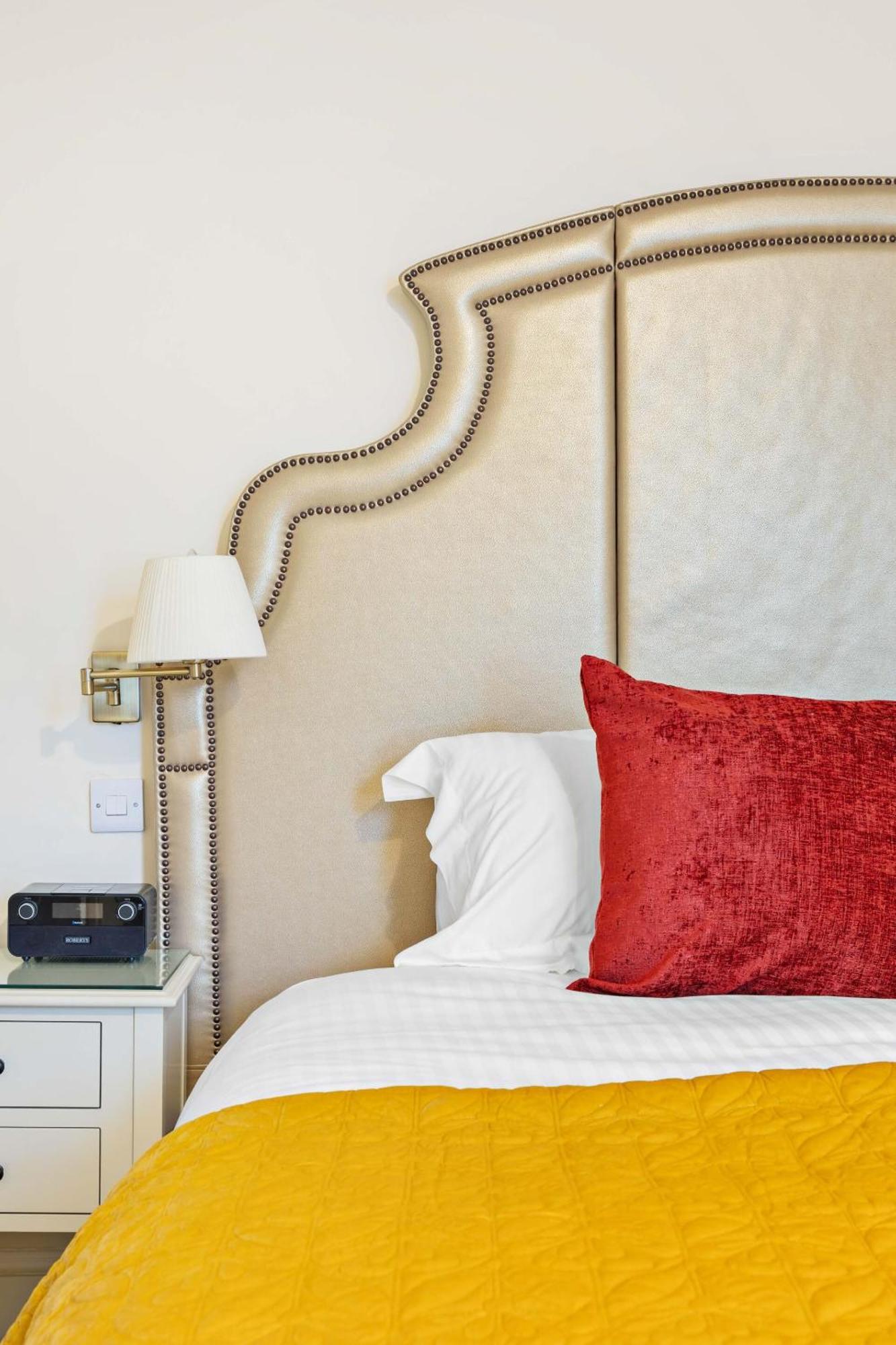 Acomodação com café da manhã  Kingston House 5*