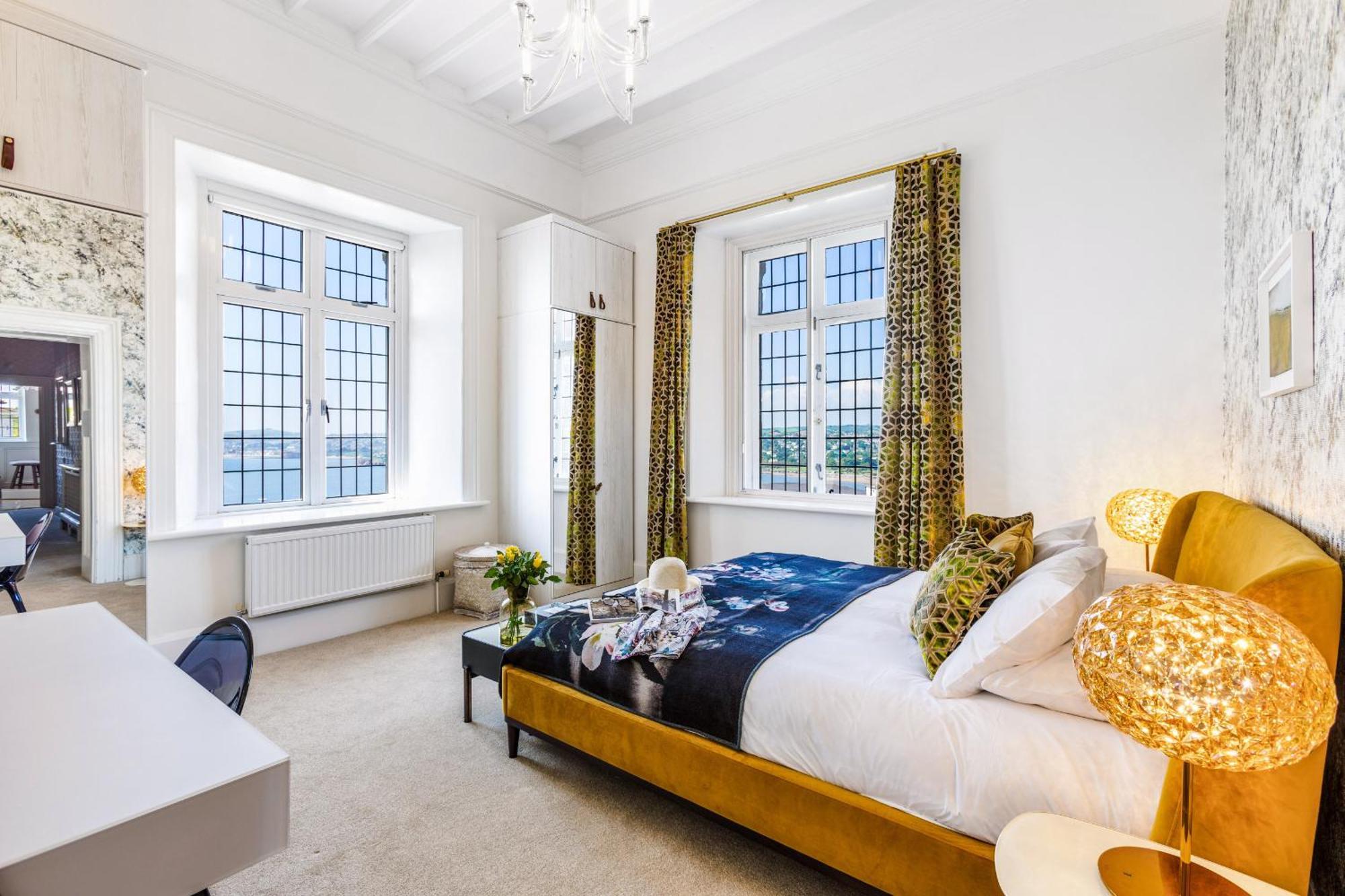 Vane Tower - Award Winning Designer Retreat With Panoramic Sea Views Holiday home Torquay