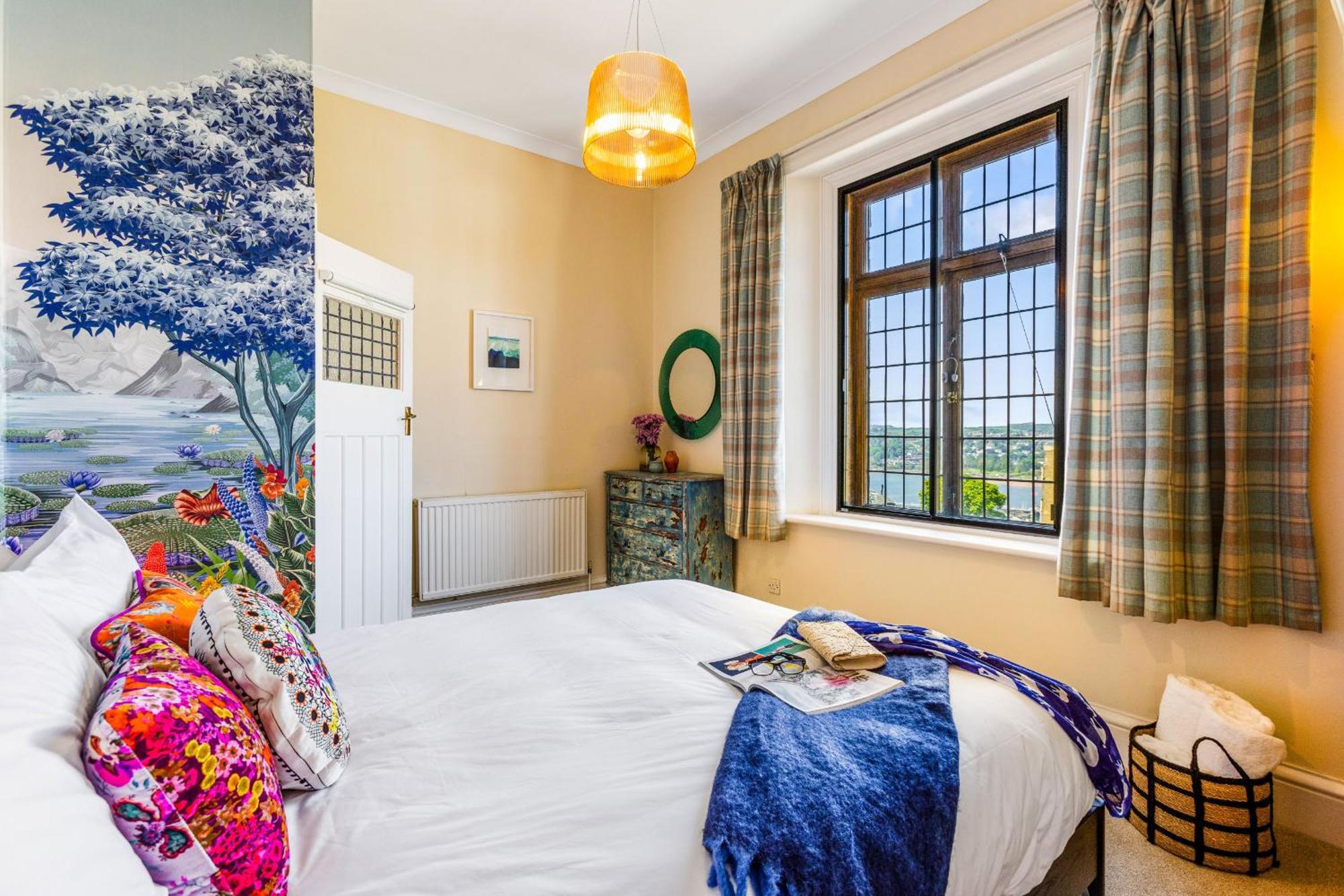 Vane Tower - Award Winning Designer Retreat With Panoramic Sea Views *