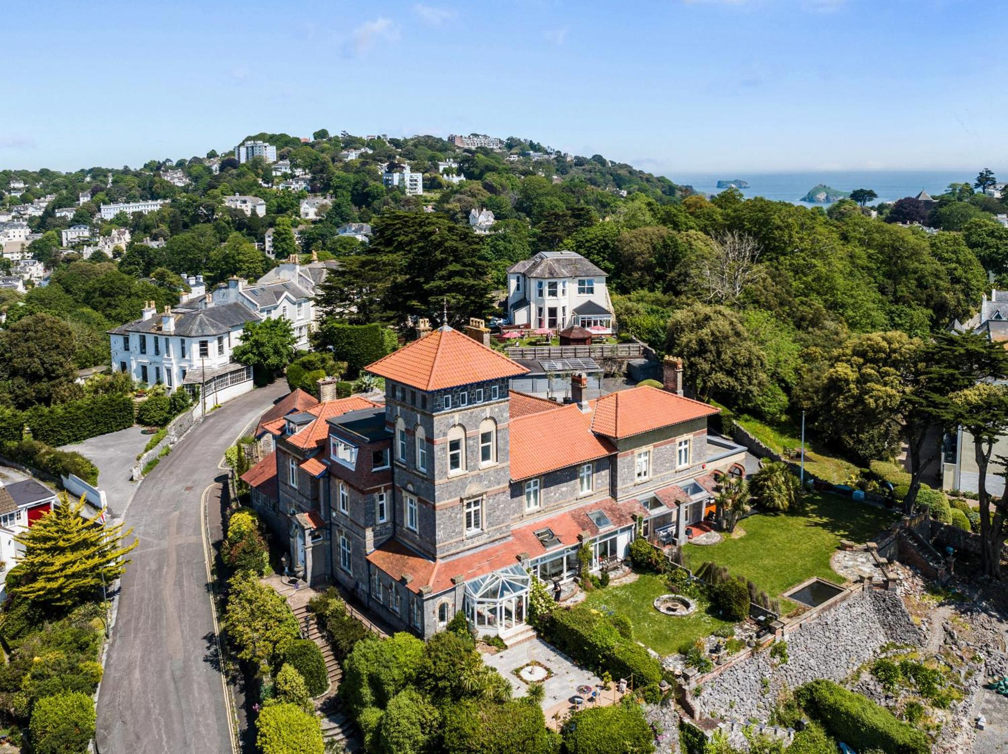 Holiday home Vane Tower - Award Winning Designer Retreat With Panoramic Sea Views *